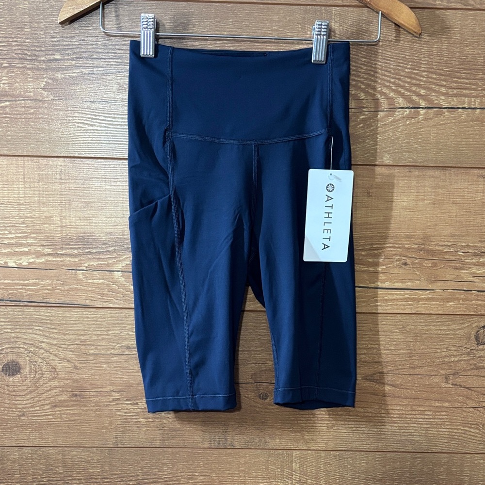 Athleta NWT sz XXS Ultimate Stash Pocket 9” Short
